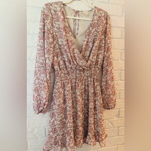 Peach Love California - Floral Long Sleeve Mini Dress L Valentine’s Day
